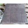 Image 1 : 18x18 rubber patio brick flooring 8 pieces