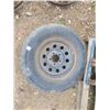 Image 1 : elevate 205/75R15 trailer wheel and tire good tread