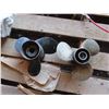 Image 1 : 2 boat propellers