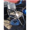 Image 1 : barber / hairdresser chair