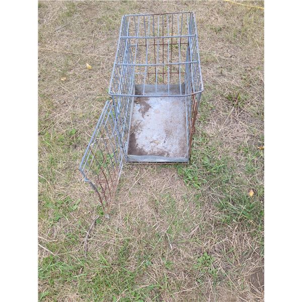 travel kennel 24" x 15" x 21"H