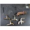 Image 1 : 5 antique faucets