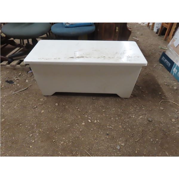 heavy duty fiberglass boat tote 37" long 18" wide 16" deep