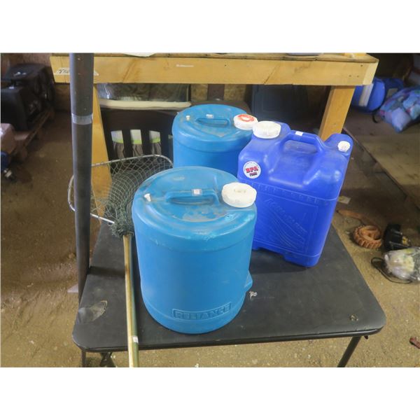 3 water jugs, fishing net, 1 ore