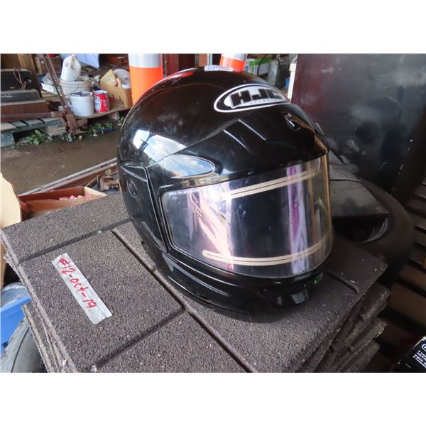 XL HJC helmet