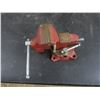 Image 2 : small bench vice