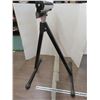 Image 1 : sawhorse roller