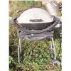 Image 1 : weber collapsible propane BBQ