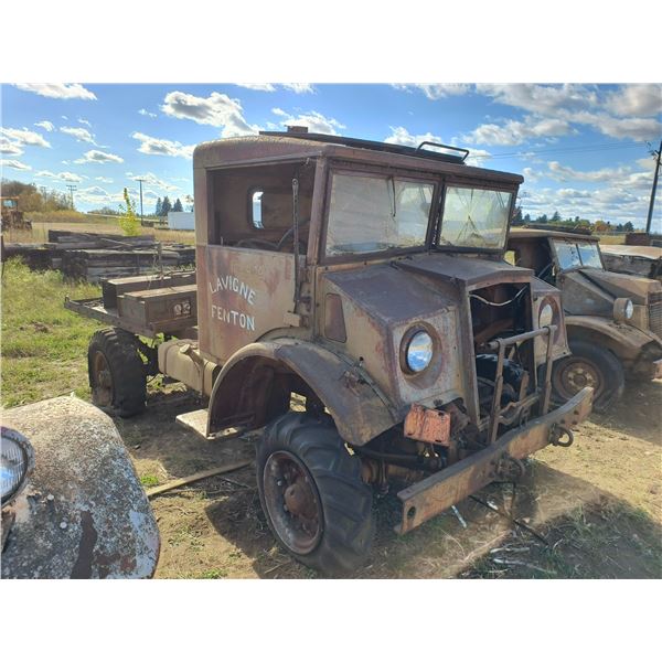 1940's Ford 4x4 army truck
