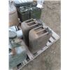 Image 3 : two military gas cans