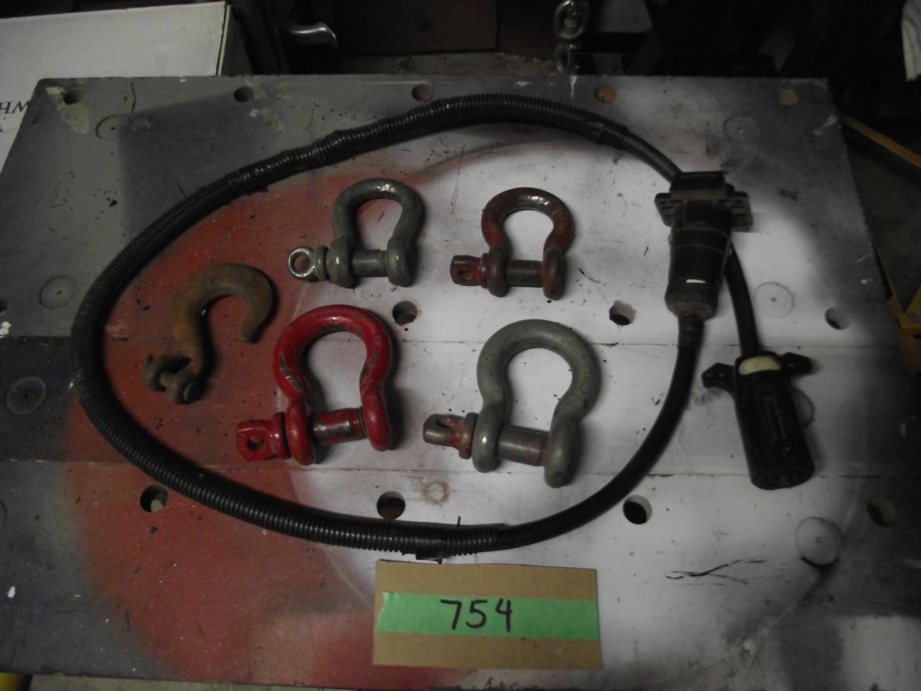 4- Clevises, 1-hook, 1- trailer extension cord 7 Pin. - Schmalz Auctions