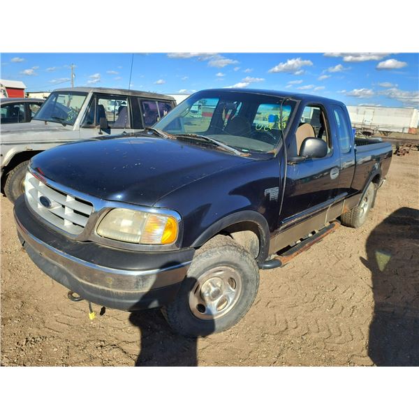 1999 Ford F150 Supercab 4WD VIN: 2FTRX18W1XCA14039