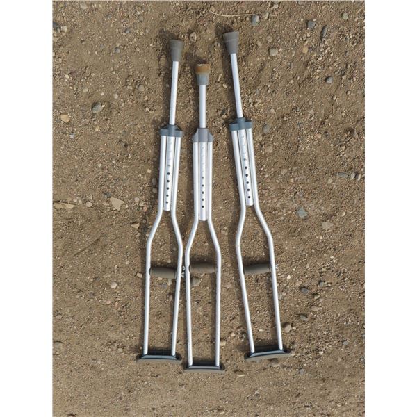 3 crutches