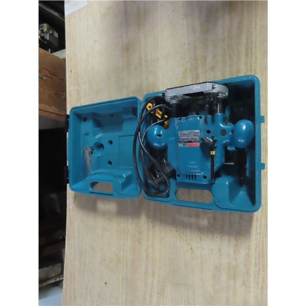 Makita router