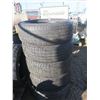 Image 3 : 5 tires 225/65R17 and 265/50R20