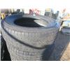 Image 4 : 5 tires 225/65R17 and 265/50R20