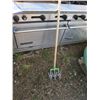 Image 1 : green garden weeder