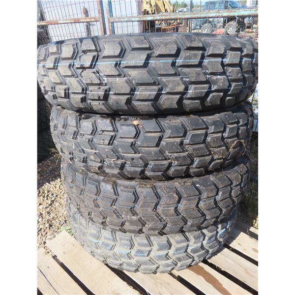 set of 4 NEW Dunlop sp sandgrip 7.50-R16 LT steel belted radials