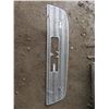 Image 3 : GMC grill insert