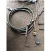 Image 2 : welding hoses with attachments