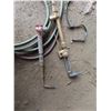 Image 3 : welding hoses with attachments