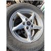 Image 2 : set of 4 Pontiac wheels and Nokian entyre tires 225-60-R16