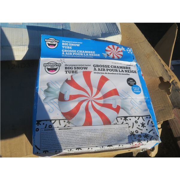 big snow tube and warm white and red 144 led fence