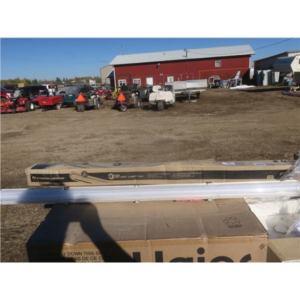 4' led wet light 120V