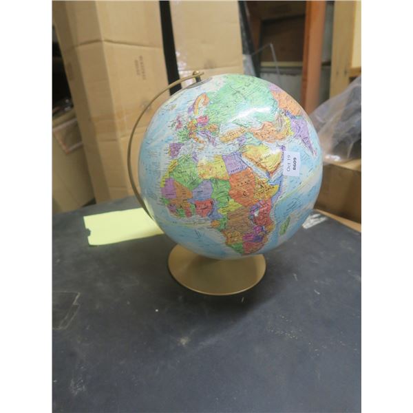 globe and a stereo with speakers