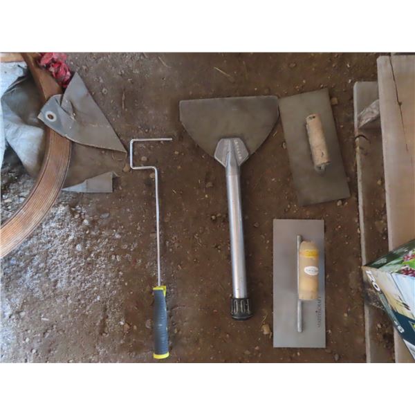 box of mudding tools