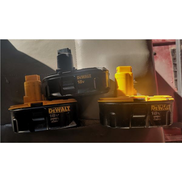 3 drill batteries *untested*