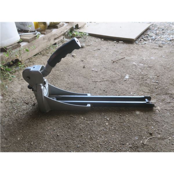 hand boxer staple machine