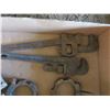 Image 4 : 2 pipe wrenches and a Hercules engine