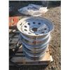 Image 4 : 15" 4+5 bolt pattern trailer rims