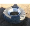 Image 3 : 18.4-30 tractor tire