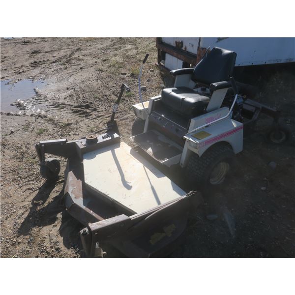 grasshopper zero turn runs well 23HP vanguard v-twin