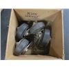 Image 2 : 4 casters