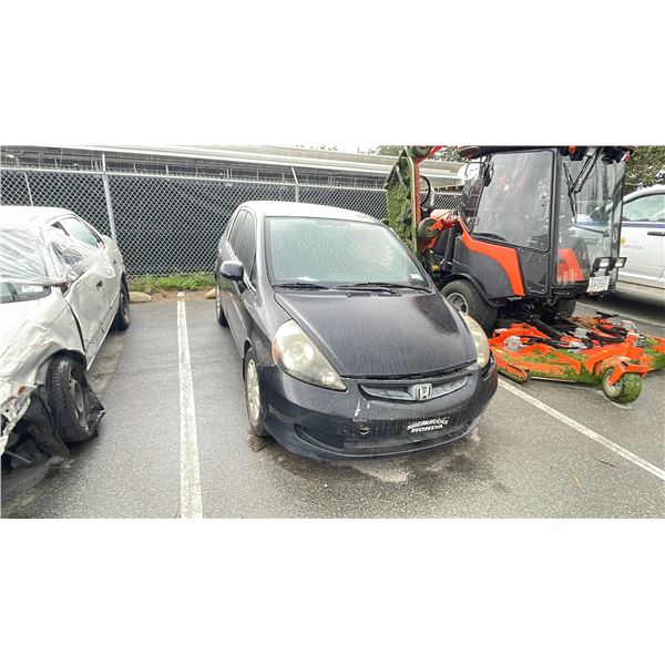 2008 HONDA FIT, 4DR HATCHBACK,  BLACK VIN JHMGD38458S812940