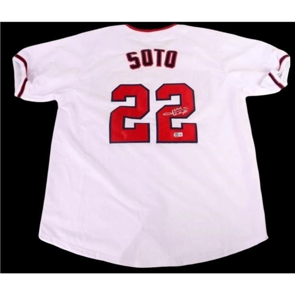SIGNED JUAN SOTO NATIONALS PRO JERSEY BECKETT