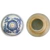 Image 1 : Small, Chinese Kangxi blue-on-white porcelain teapot lid, ex-Bennebroek (1713).