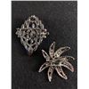 Image 2 : 2 Vintage Rhinestone Brooches