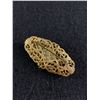 Image 2 : Vintage Gold Tone Filligree Brooch with Blue, Purple and White Stones