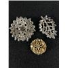 Image 2 : 3 Vintage Rhinestone Brooches