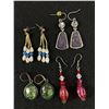 Image 2 : Collection of Vintage Pairs of Dangle Earrings