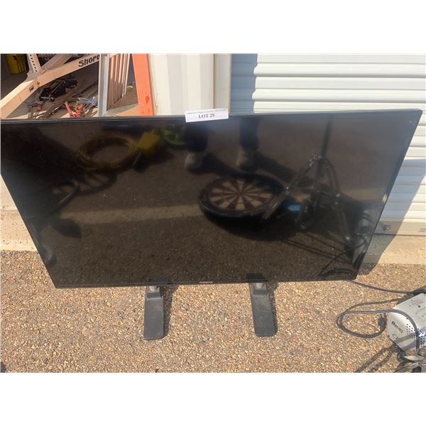 46" Samsung 1080P Monitor w Stand