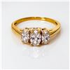 Image 1 : 10k yg 3 Stone Ring