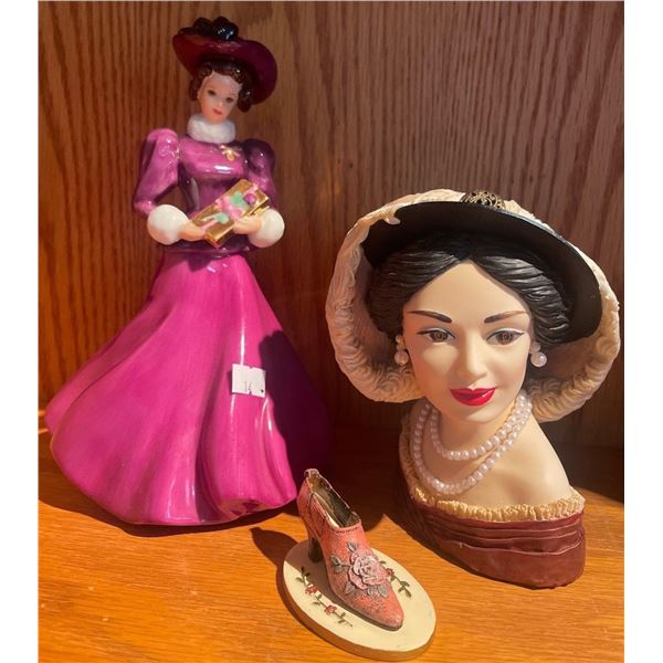 "Sasha" 2000 Edition Cameo Girls & "Barbie" Collectable Figurines