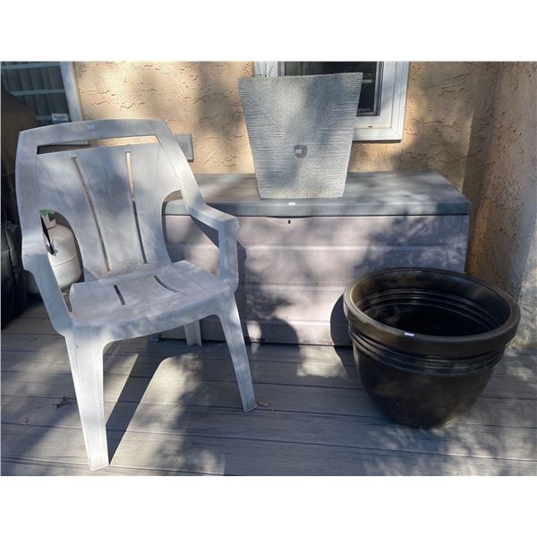 Outdoor Essentials Deck Box 51W x28T Large Planters & Sun Chair