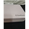 Image 2 : FoodSaver Sealer with Bags