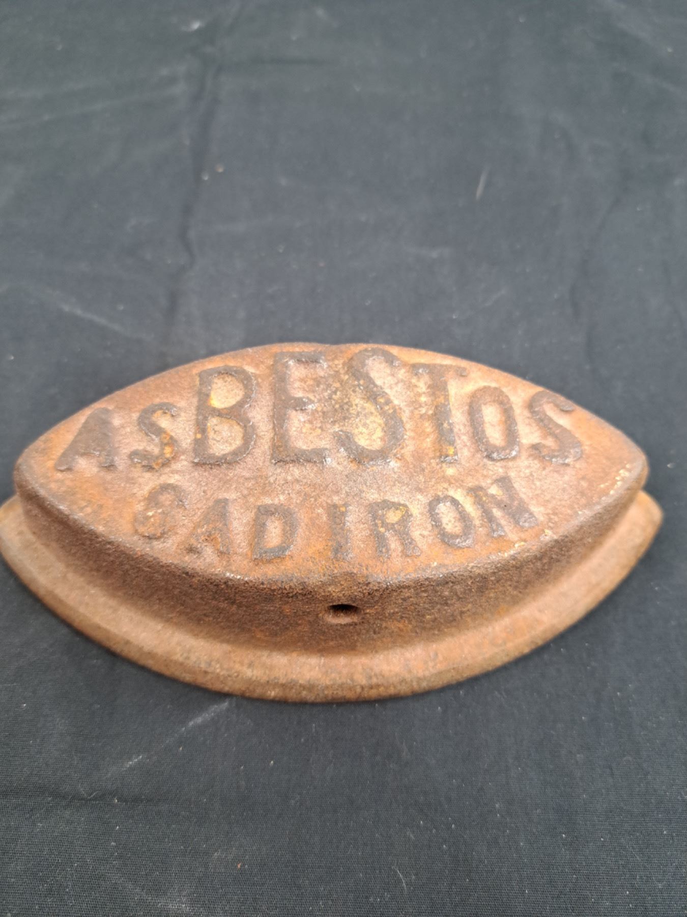 Vivid Asbestos Sad Iron Scene Illustration Vivid Asbestos Sad Iron Scene Illustration